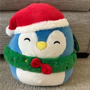 Squishmallows Puff The Penguin with Santa Hat BNWT